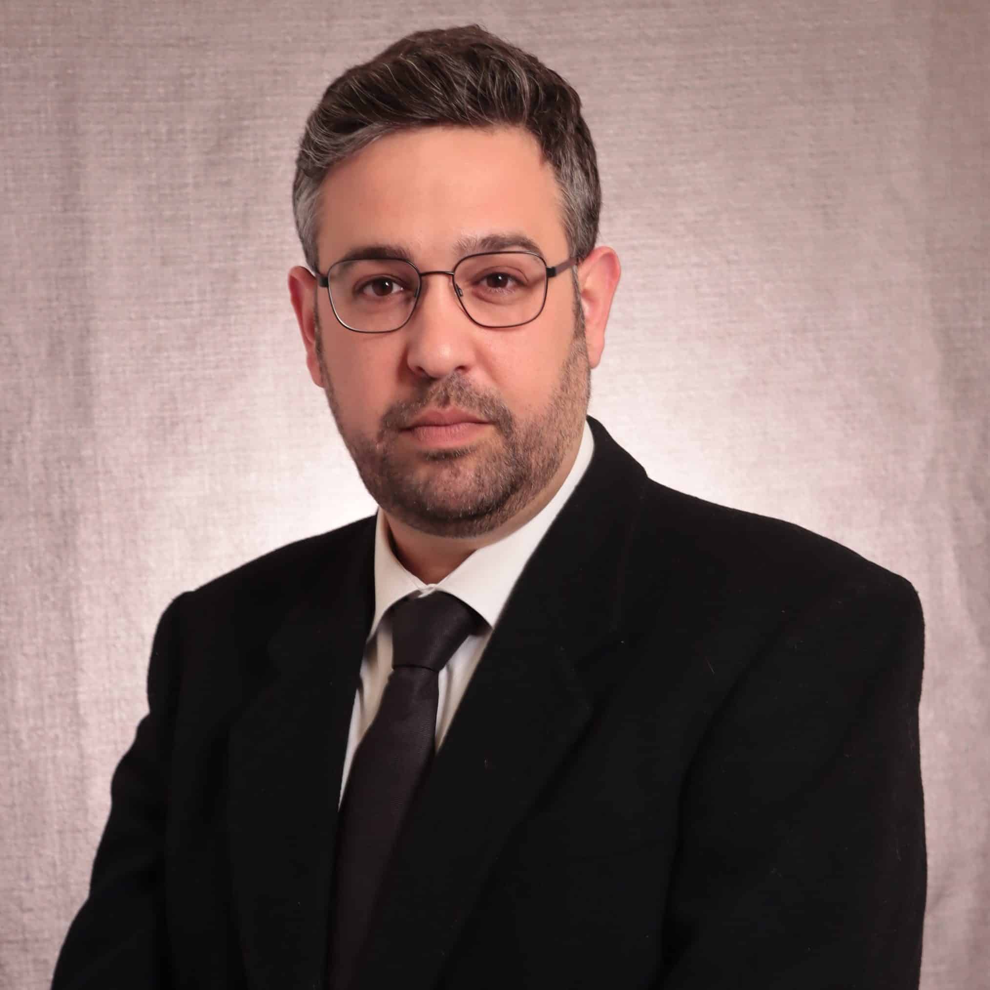 עו"ד ירון סידיק